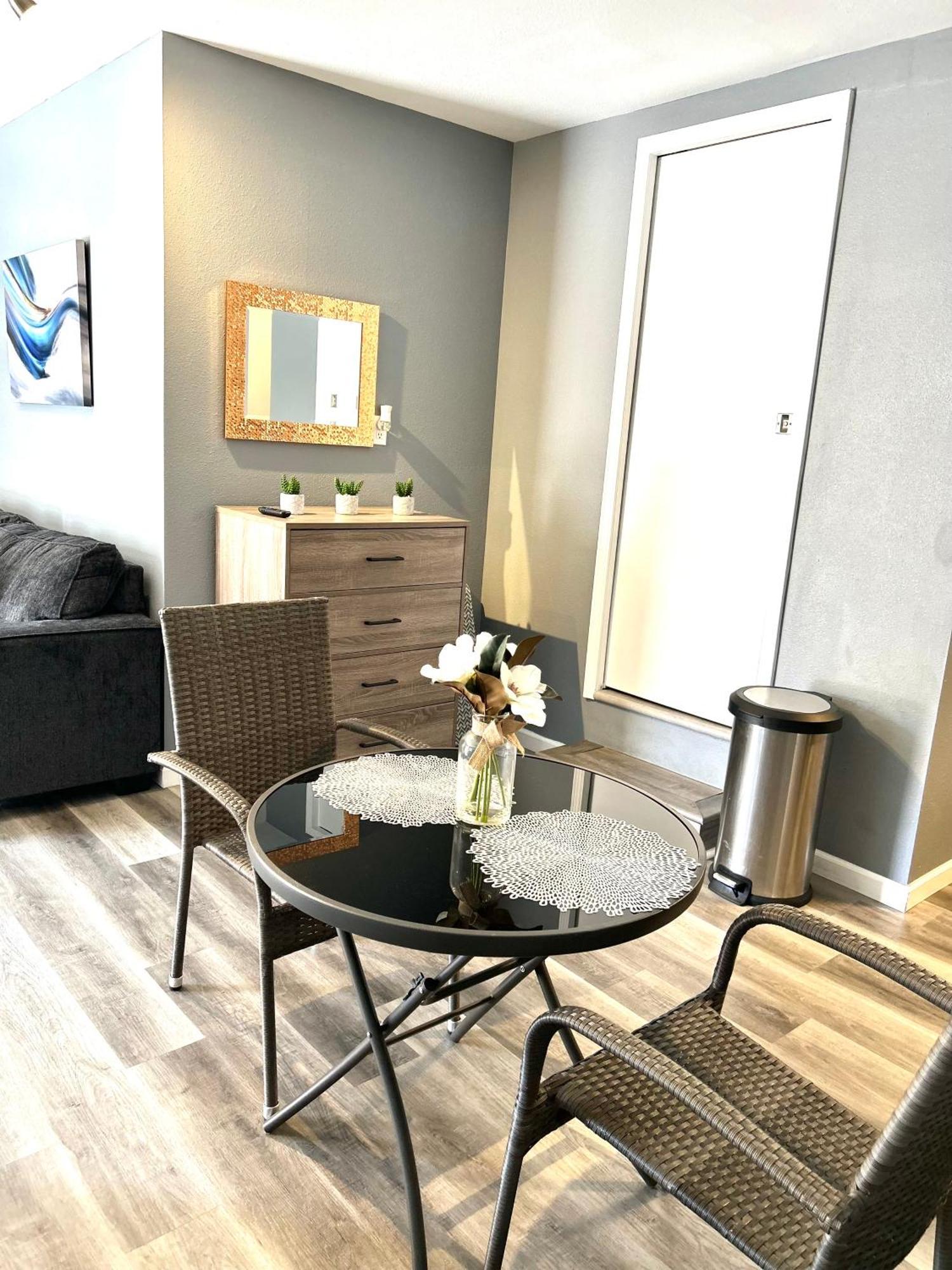 Spacious Studio With Private Entry Moreno Valley Zewnętrze zdjęcie